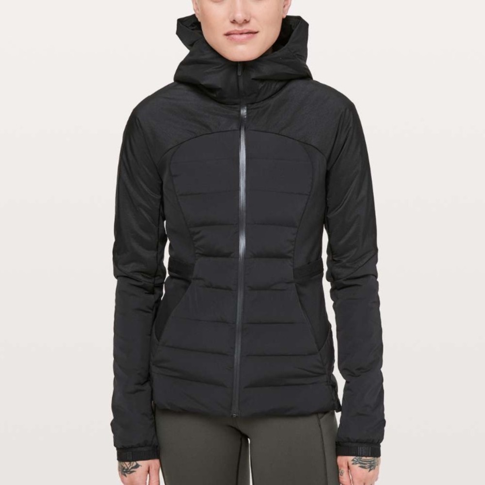 lululemon Down For It All Jacket in Black Size 8